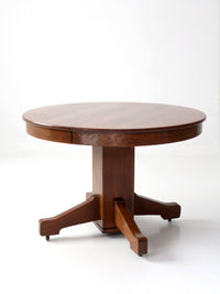 antique Arts & Crafts oak pedestal table