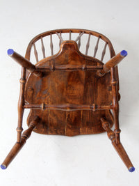 antique American Windsor brace-back armchair
