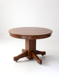 antique Arts & Crafts oak pedestal table