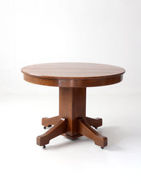 antique Arts & Crafts oak pedestal table