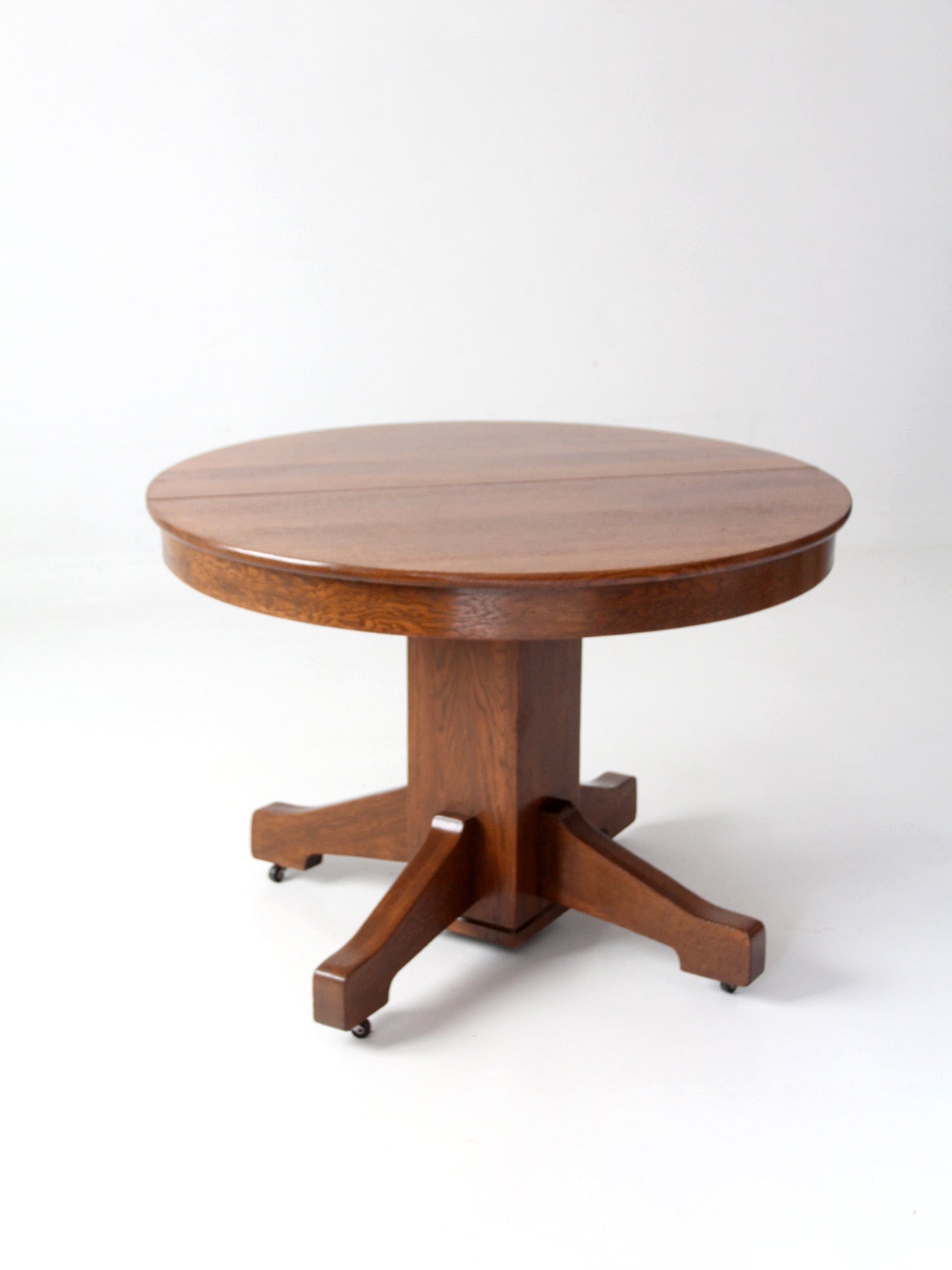 antique Arts & Crafts oak pedestal table