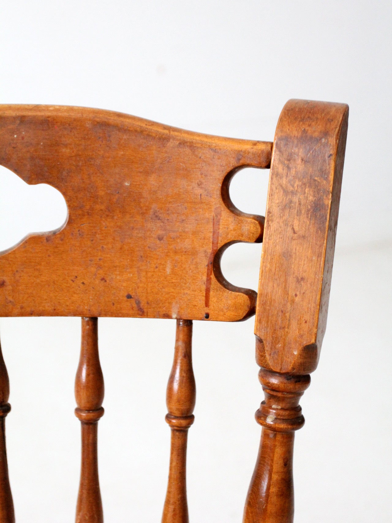 antique Richardson Brothers Colonial Revival side chair