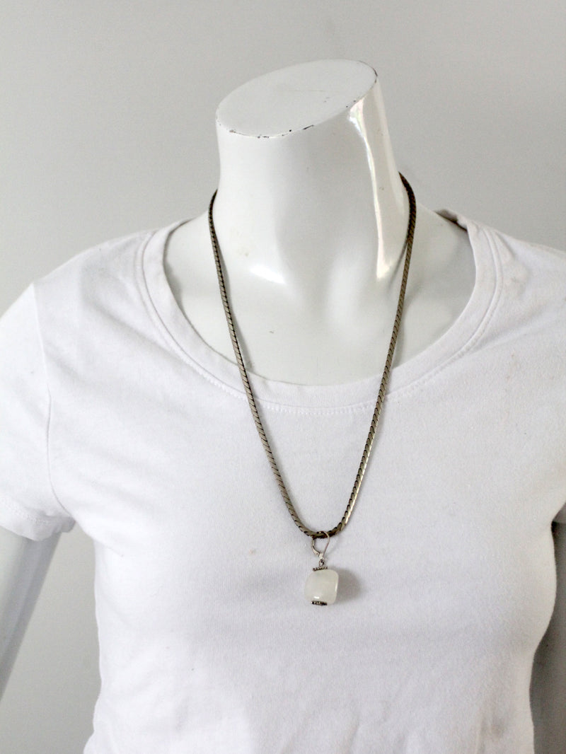 vintage white stone pendant necklace