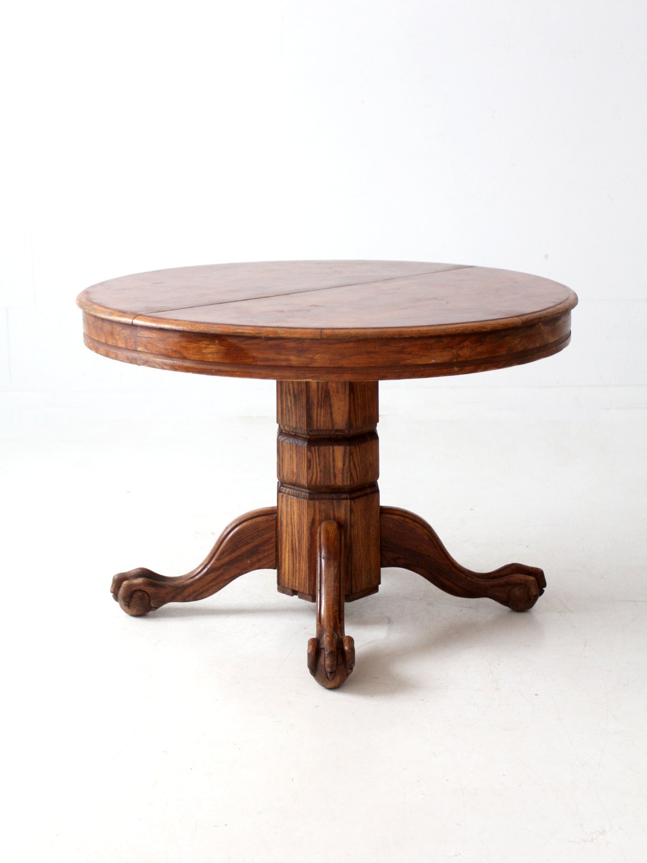 antique round oak dining table