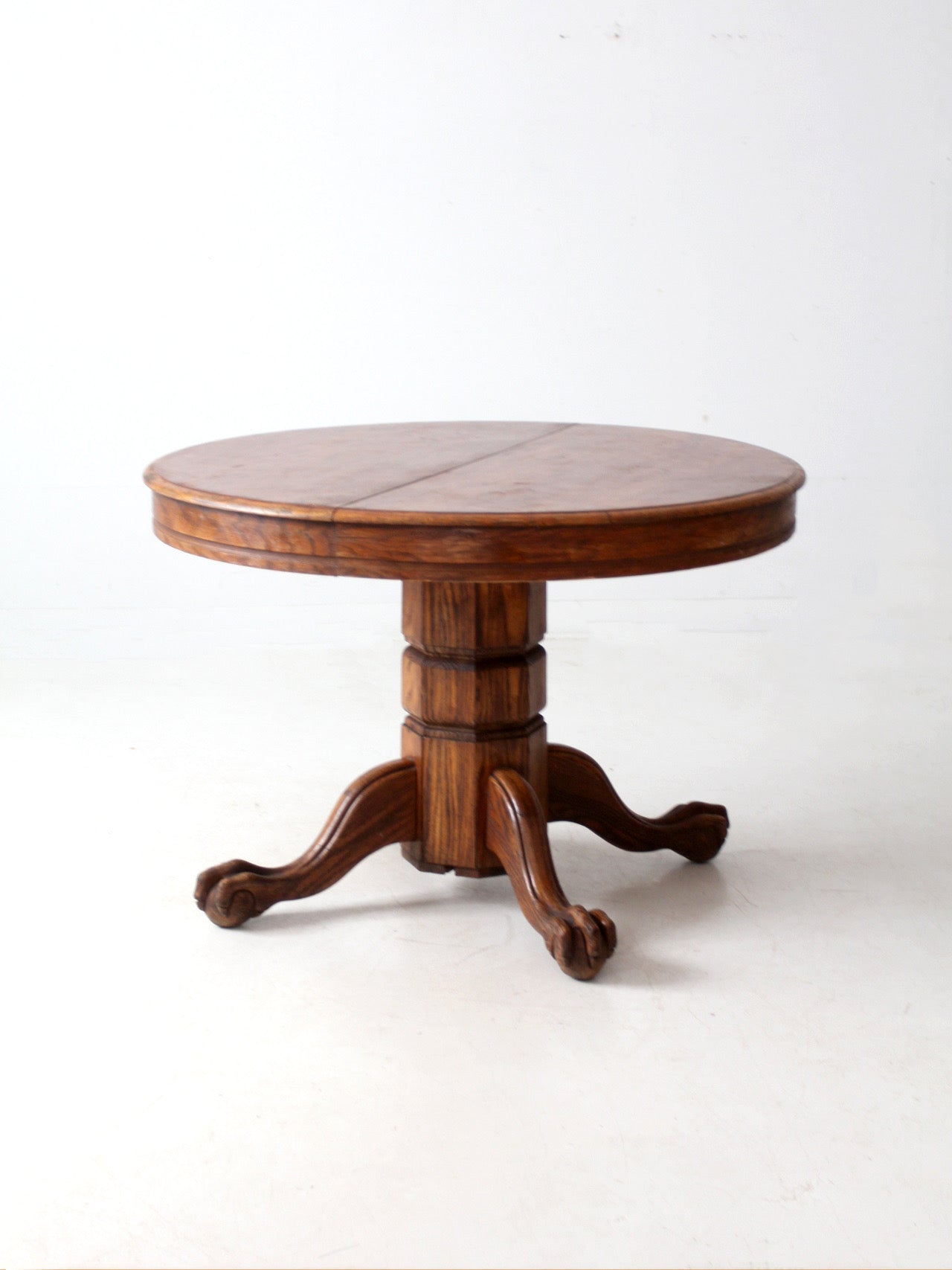 antique round oak dining table