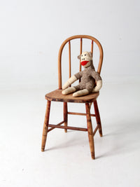 vintage 1930s spindle back children's wood chair