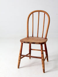 vintage 1930s spindle back children's wood chair