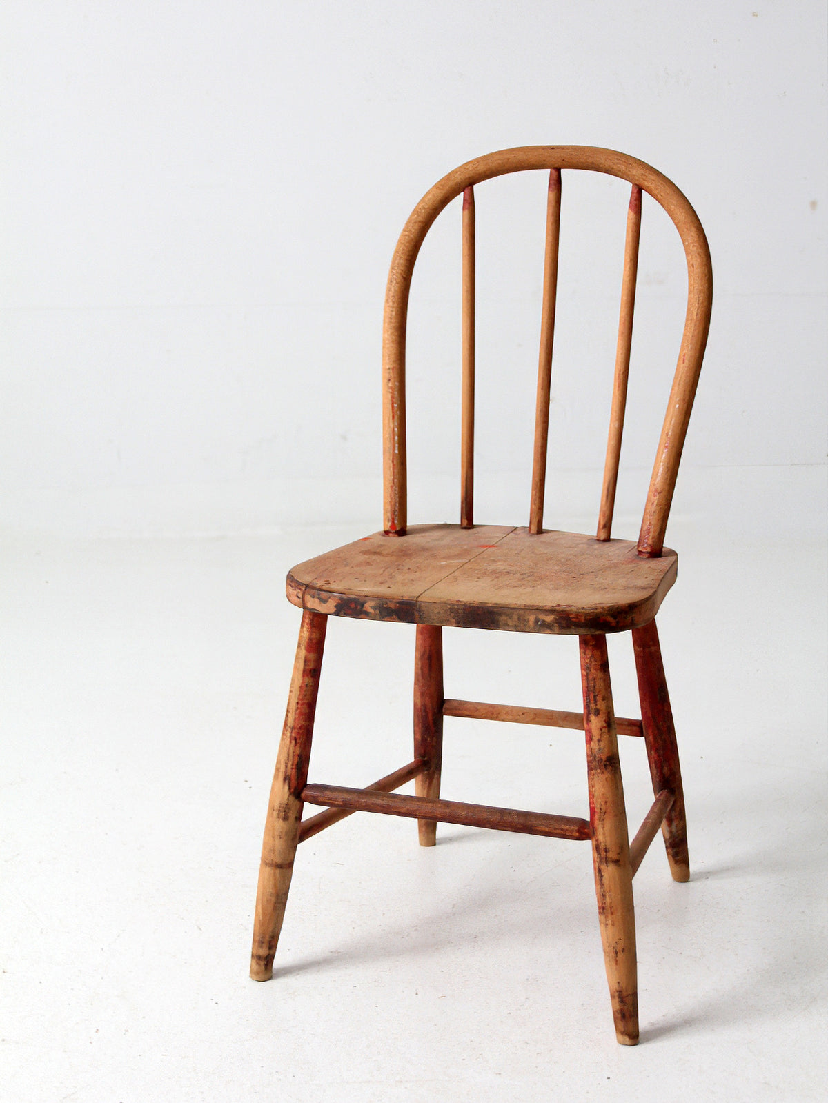 vintage 1930s spindle back children's wood chair