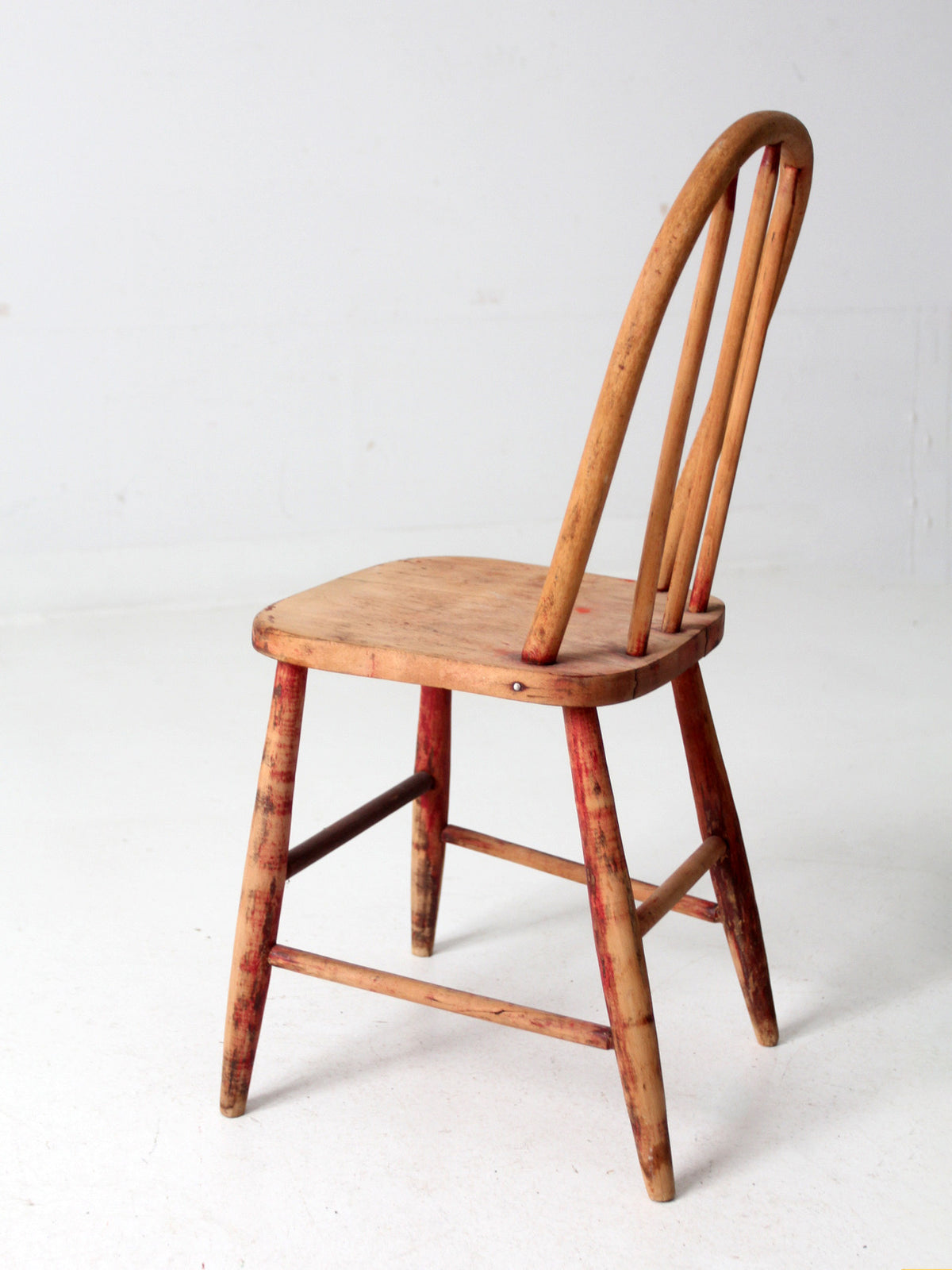 vintage 1930s spindle back children's wood chair