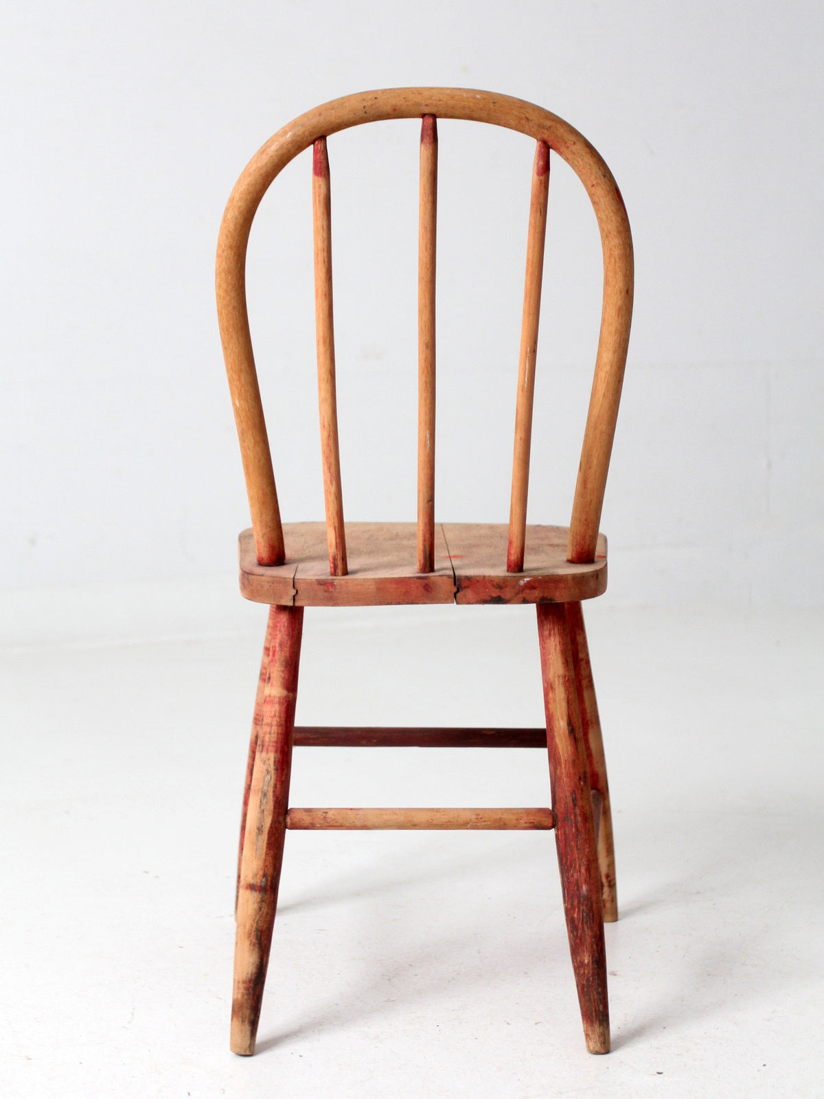 vintage 1930s spindle back children's wood chair