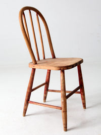 vintage 1930s spindle back children's wood chair