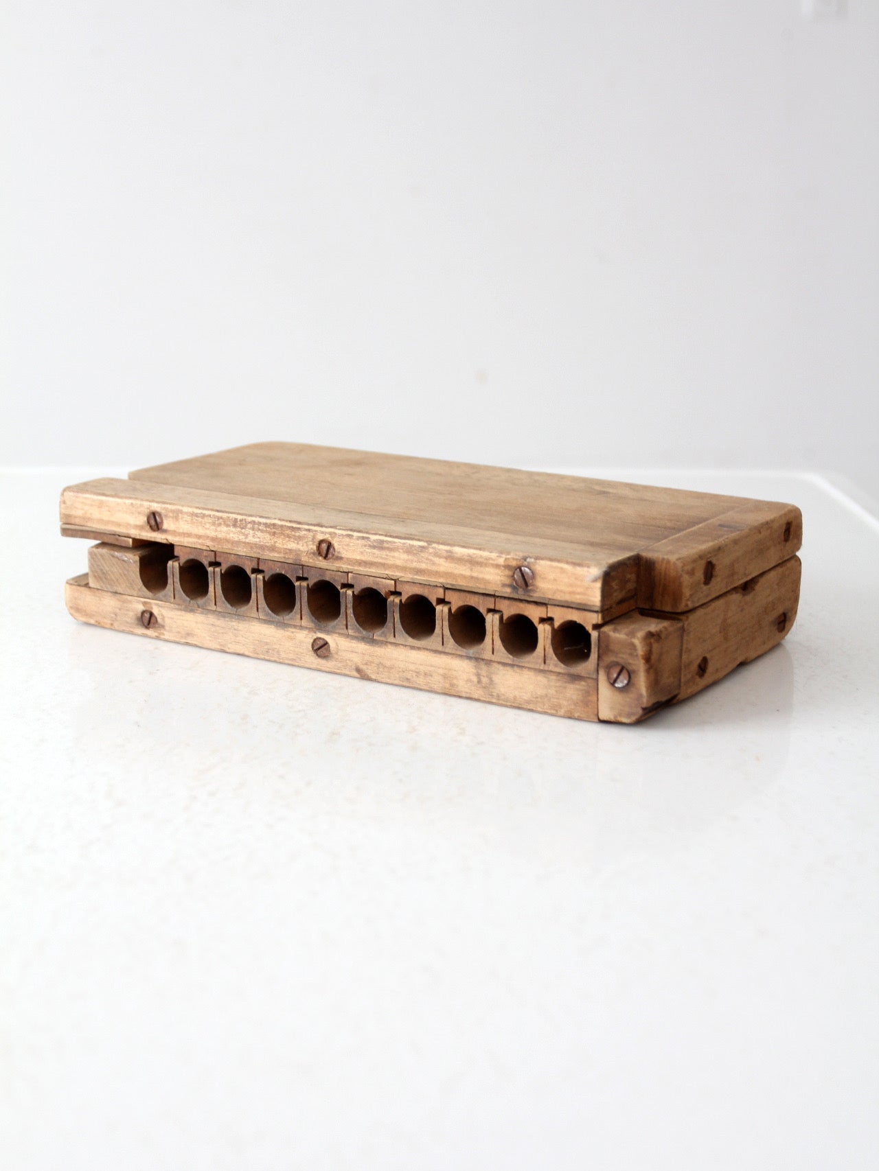 93本×85g 新品未開封 Old SpiceSwaggerCedarwood antique cigar mold – 86 Vintage