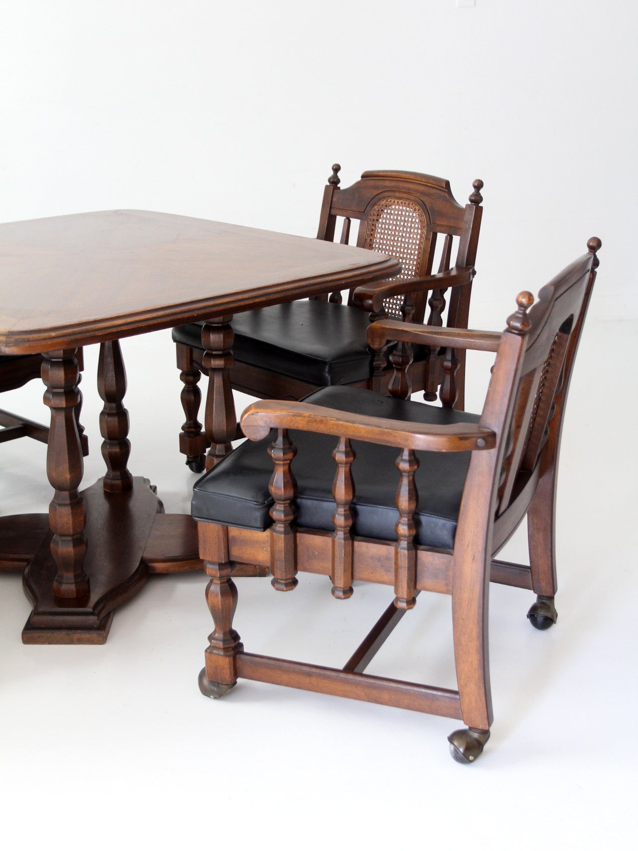 vintage 1970s Colonial Revival game table & four cane back chairs