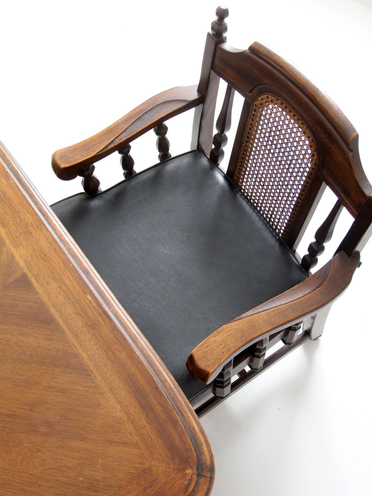 vintage 1970s Colonial Revival game table & four cane back chairs