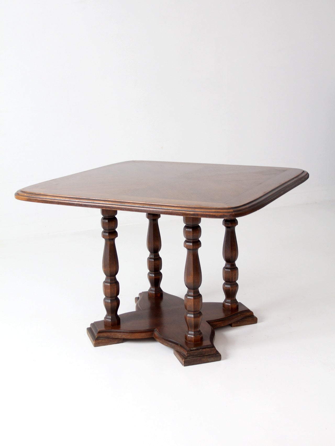 vintage 1970s Colonial Revival game table & four cane back chairs