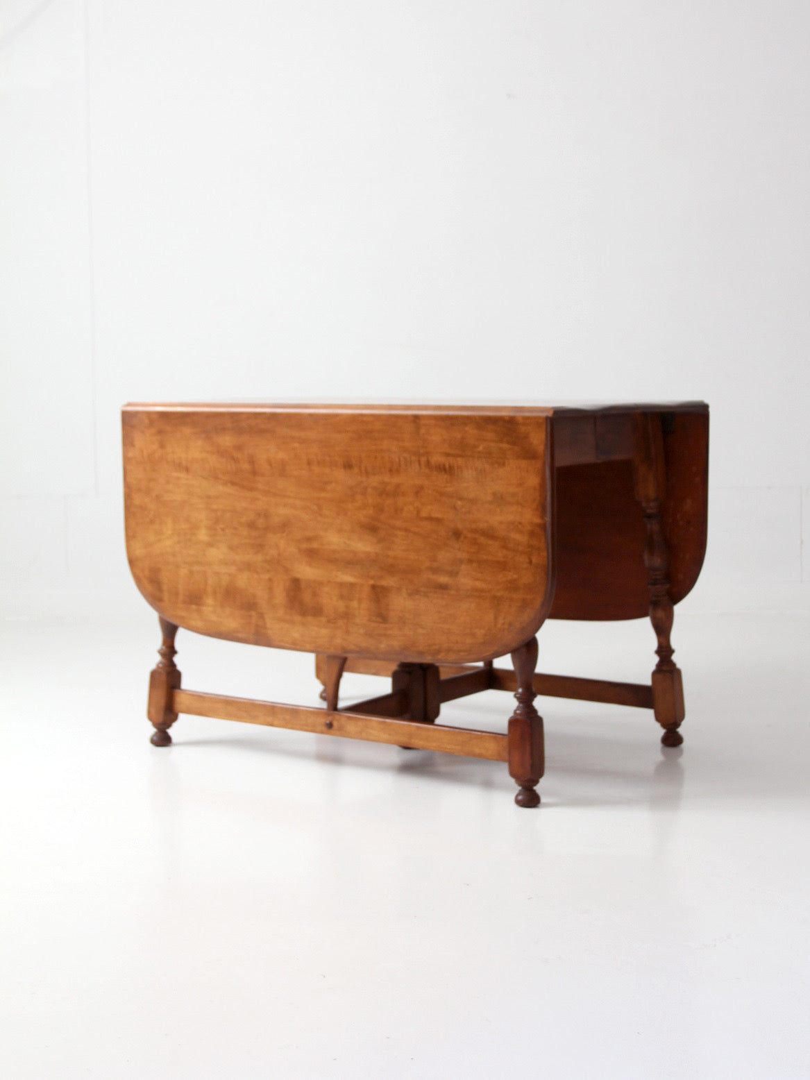 1940s American Chair Co drop leaf gateleg dining table