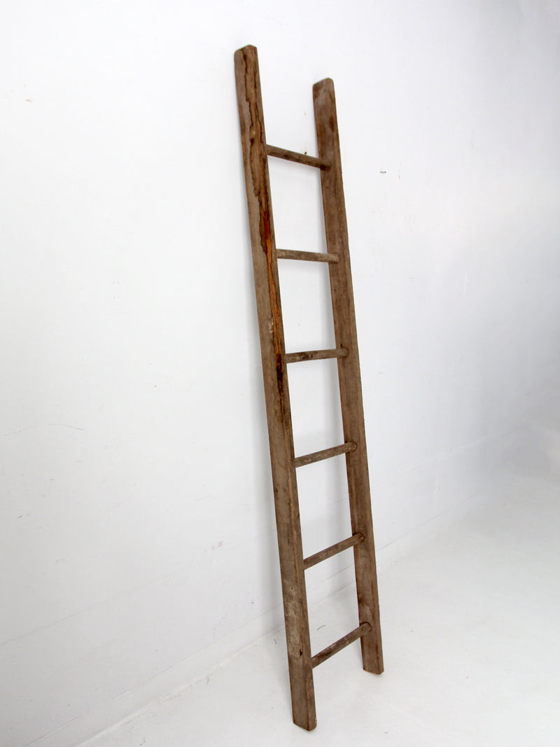 antique picking ladder, decorative blanket ladder