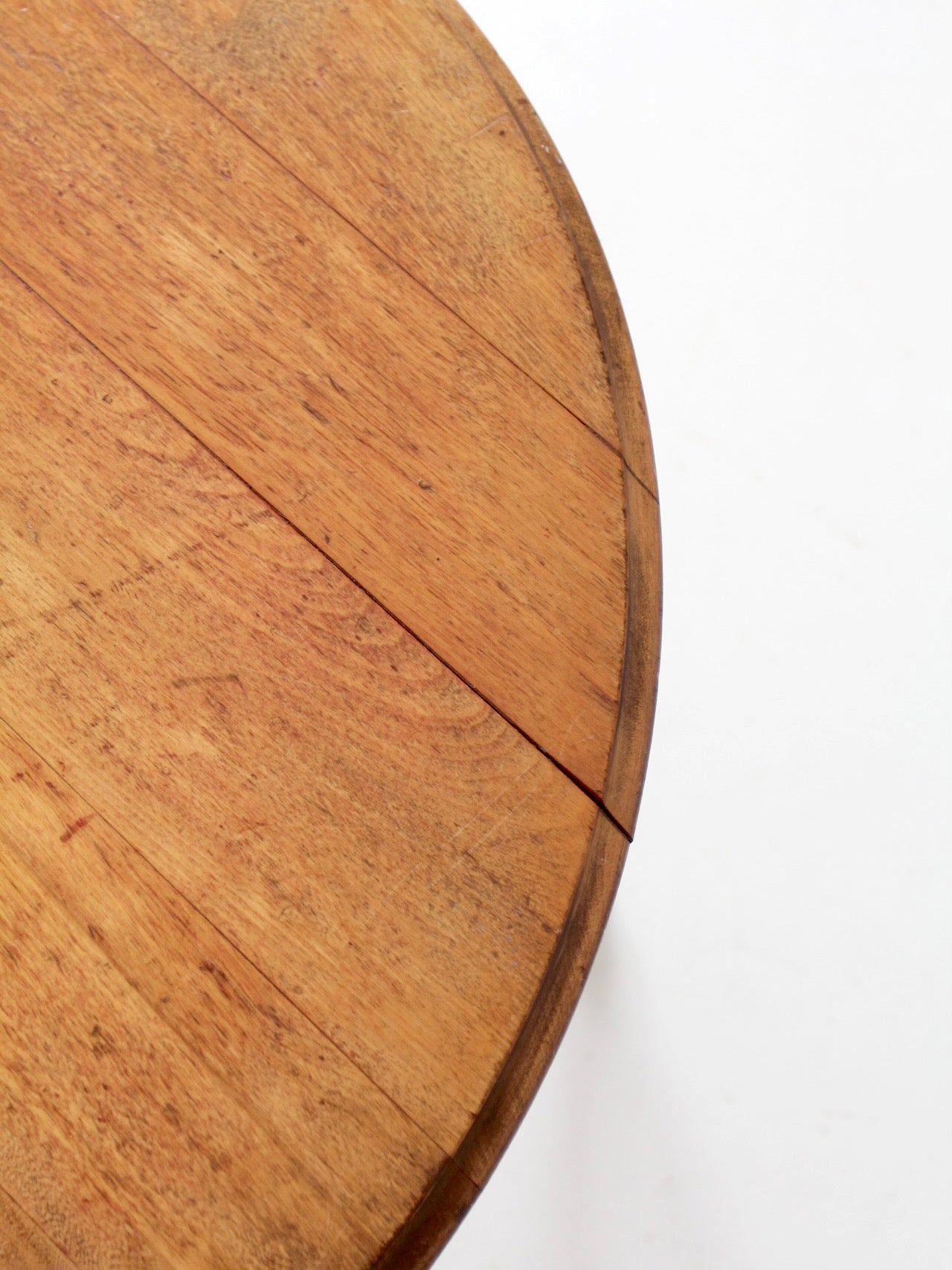 vintage round wood coffee table with turned legs