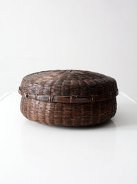 antique Chinese lidded bamboo basket