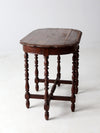 antique accent table with scalloped top