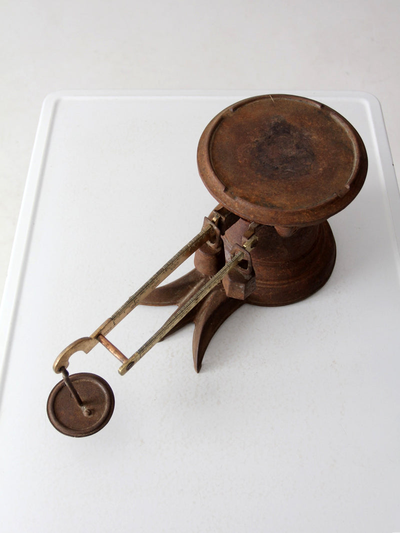 Counter Baslance Scale antique Howe counter balance scale – 86 Vintage