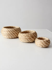 vintage set of 3 woven nesting baskets