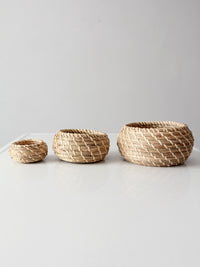 vintage set of 3 woven nesting baskets