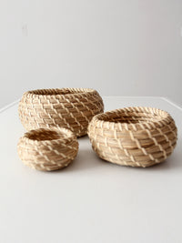 vintage set of 3 woven nesting baskets