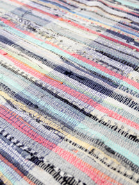 vintage American hand-loomed rag rug 48 x 79