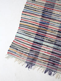 vintage American hand-loomed rag rug 48 x 79