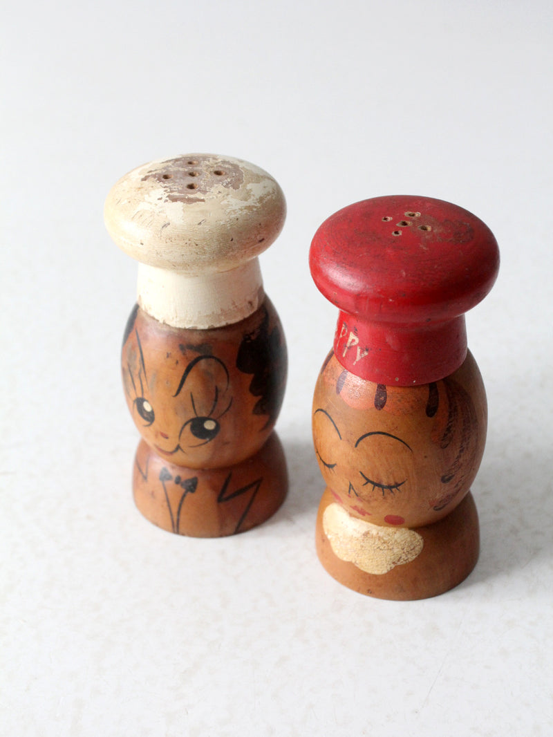 mid-century Japanese salt & pepper shakers pair