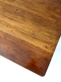 antique American country drop leaf table