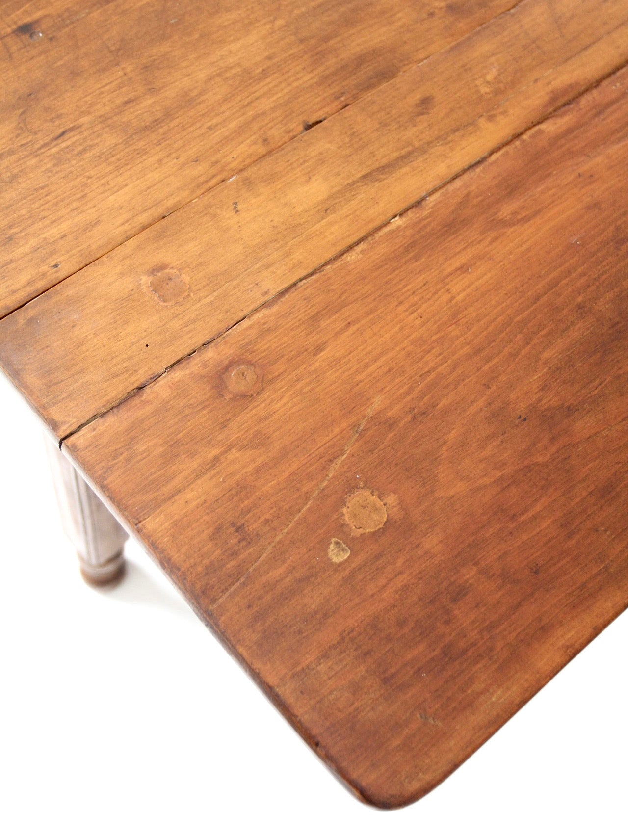antique American country drop leaf table