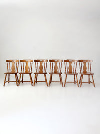mid-century Colonial Revival spindle back dining chairs | set of 6