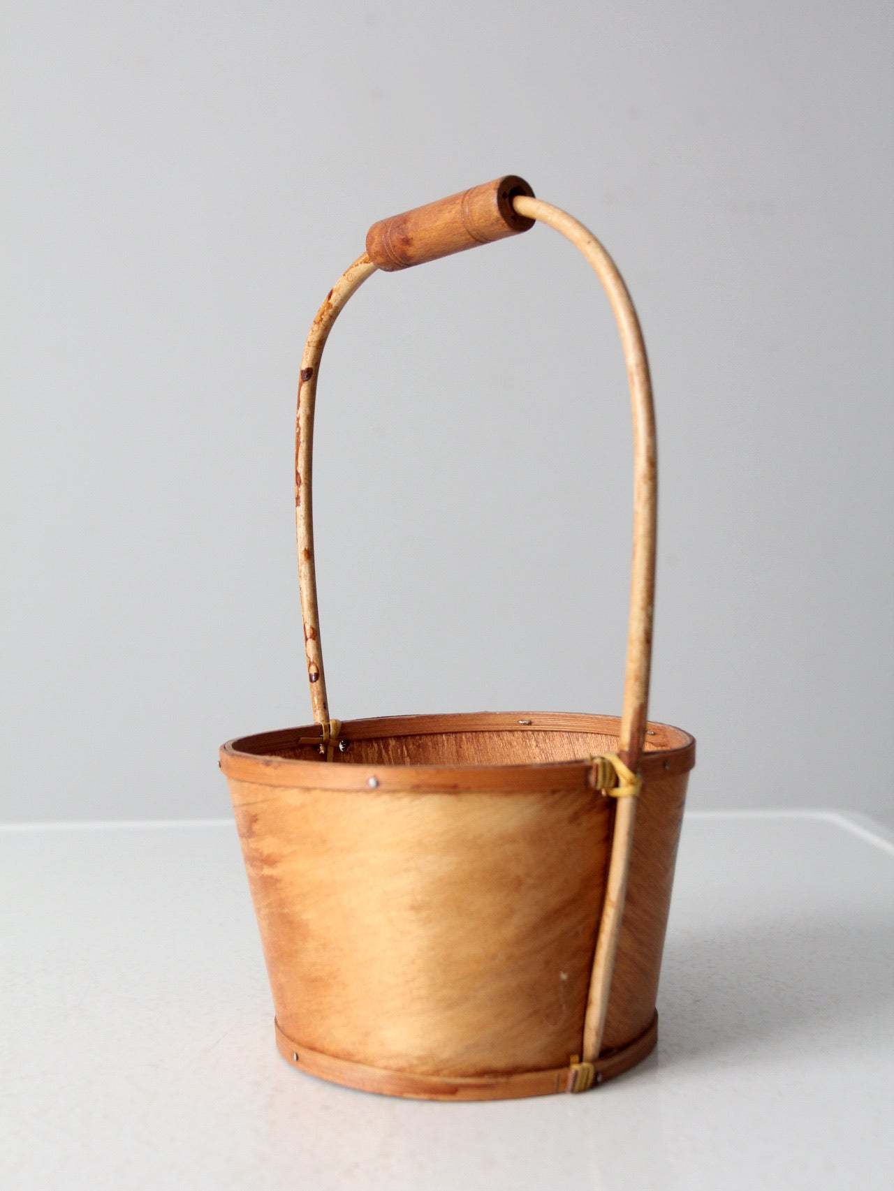 vintage hand-painted balsa wood basket – 86 Vintage