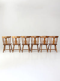 mid-century Colonial Revival spindle back dining chairs | set of 6