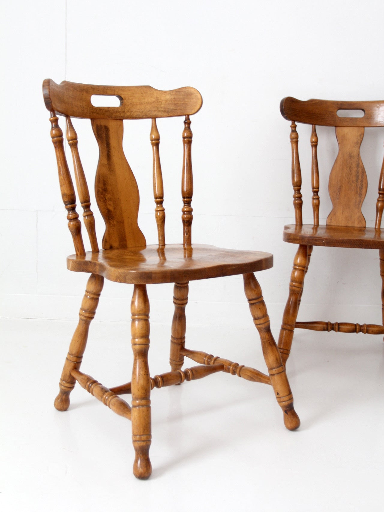 mid-century Colonial Revival spindle back dining chairs | set of 6