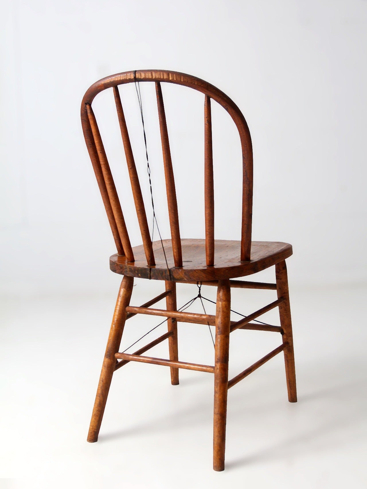 antique Heywood Wakefield Windsor chair