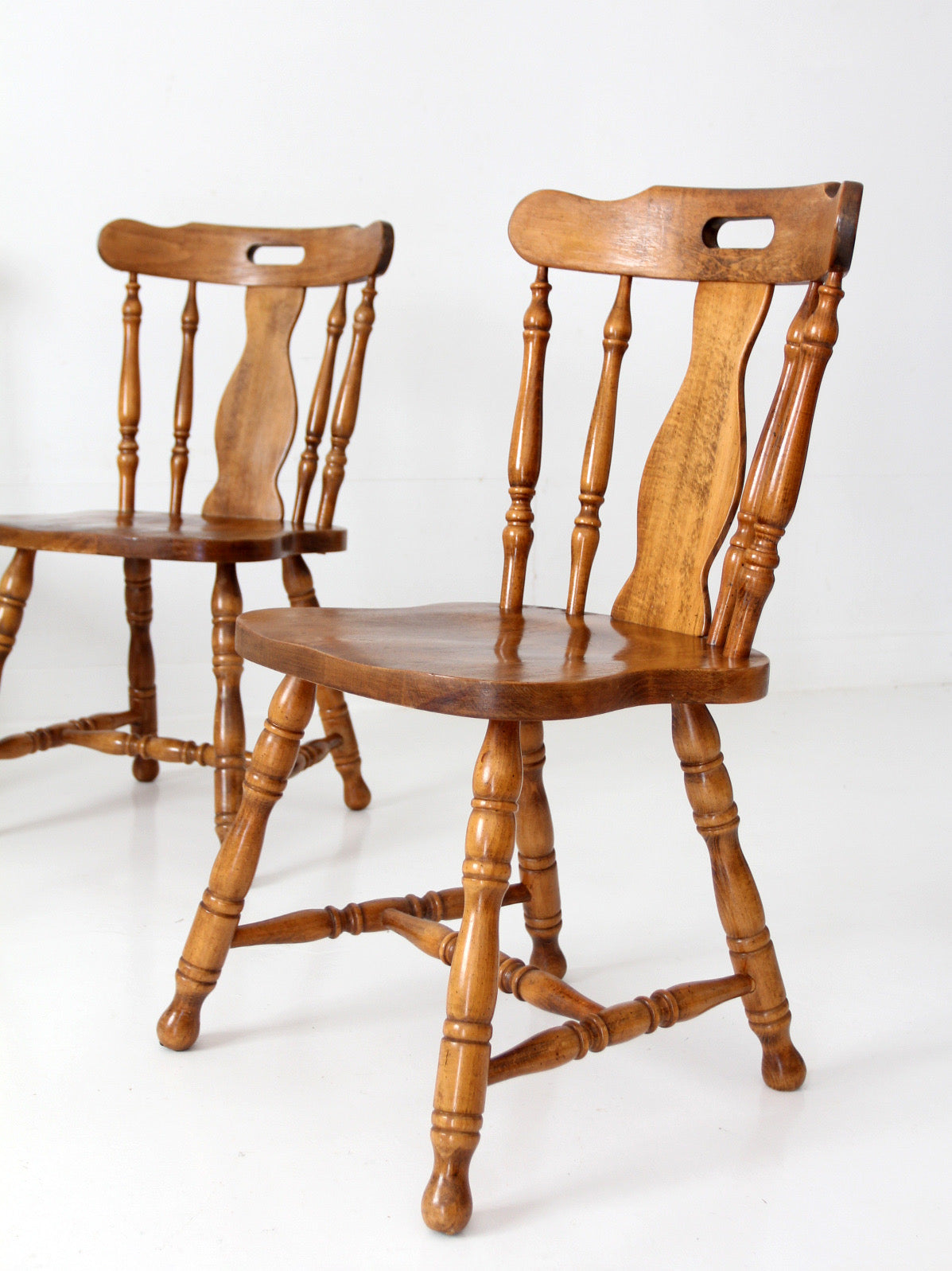 mid-century Colonial Revival spindle back dining chairs | set of 6