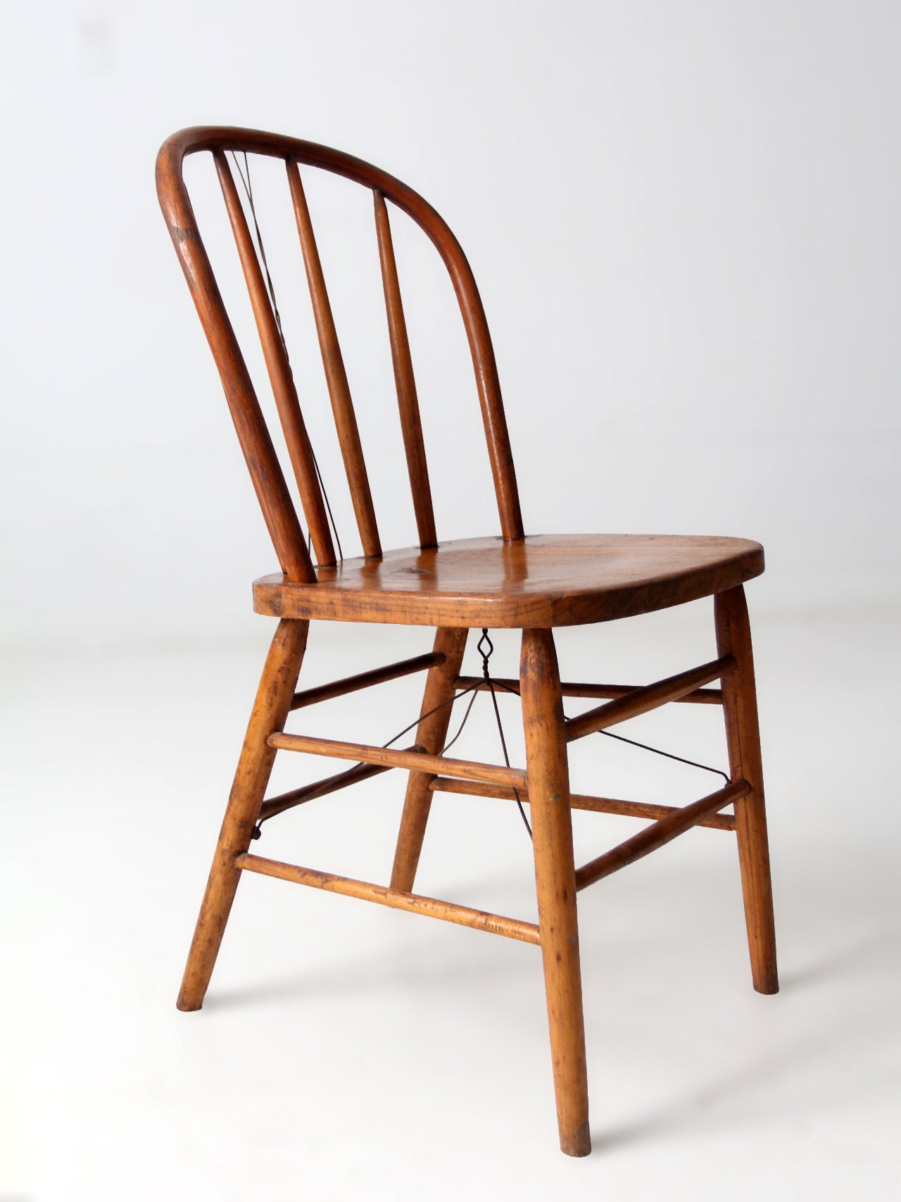 antique Heywood Wakefield Windsor chair