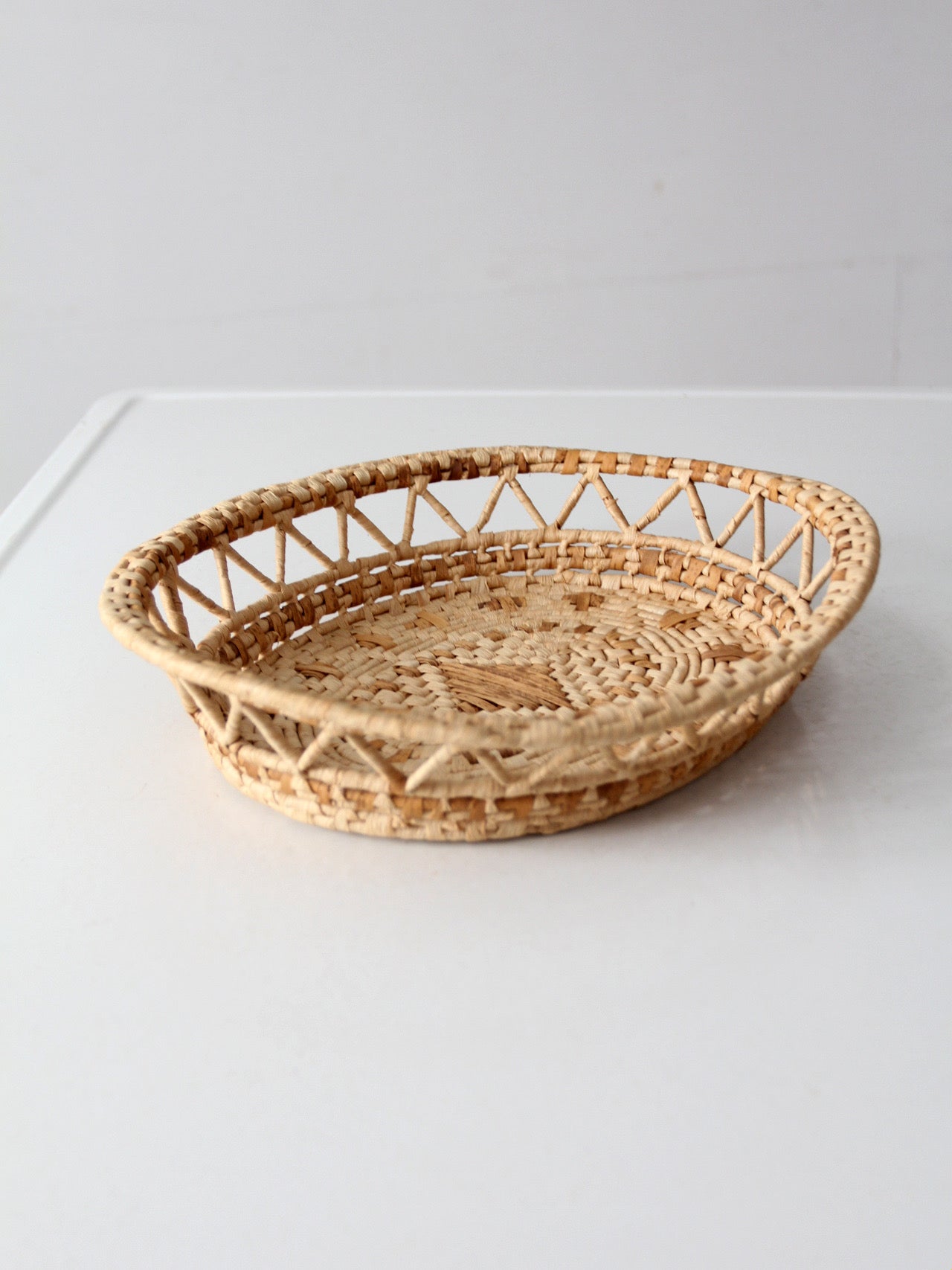 vintage woven raffia basket tray