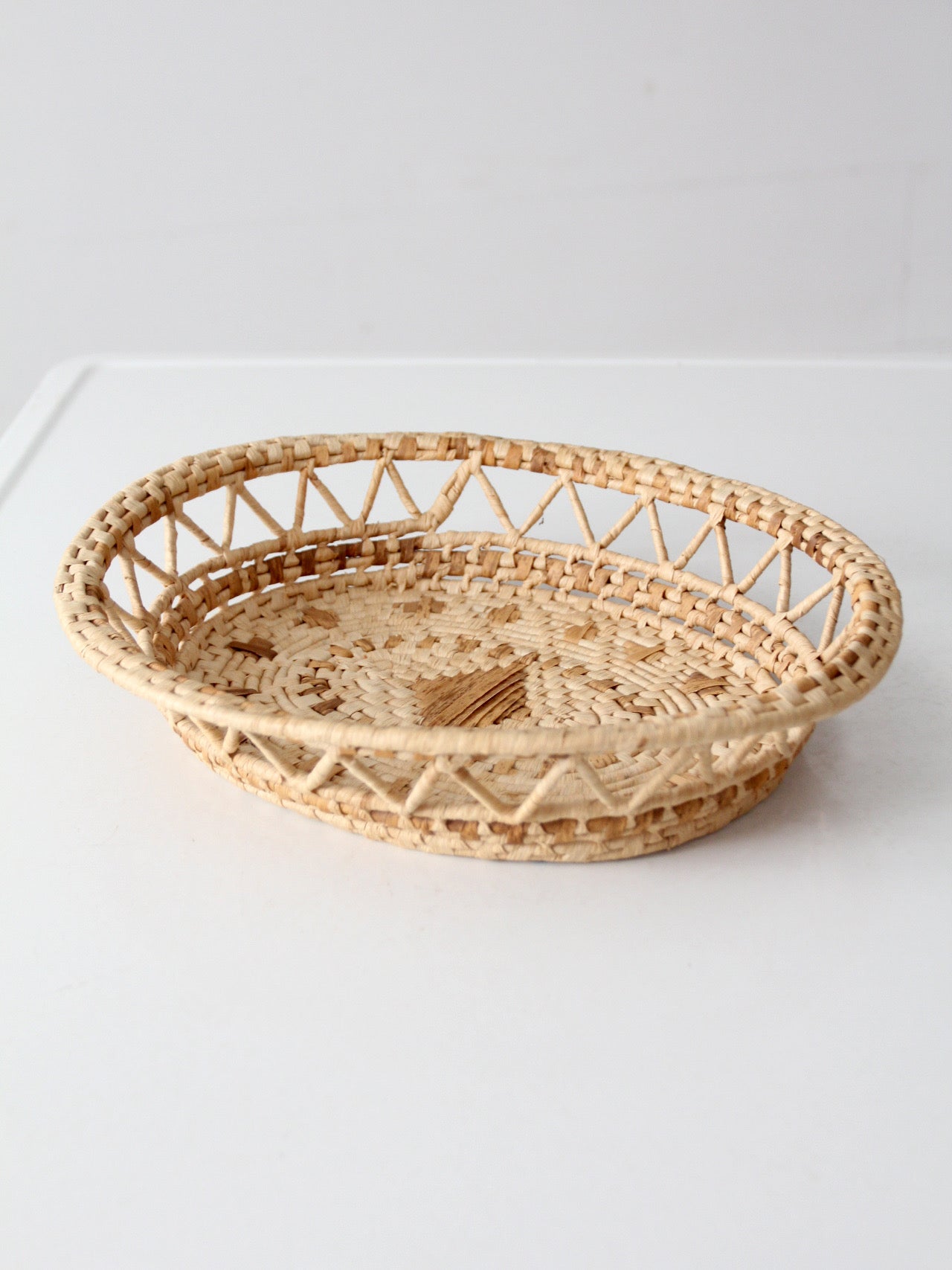 vintage woven raffia basket tray