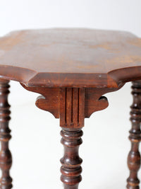 Antique Early 20th Century Side Table with Scalloped Top