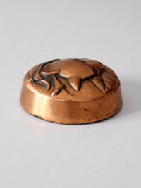 vintage copper-tone cat paperweight