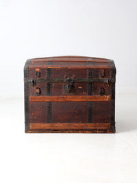 antique barrel top steamer trunk