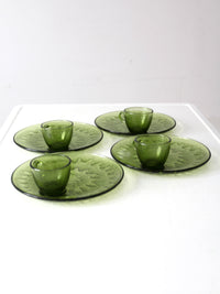 vintage 70s Indiana Glass Sunburst snack set
