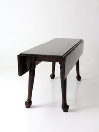 early American style drop leaf dining table