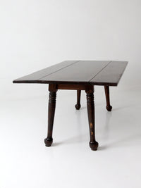 early American style drop leaf dining table