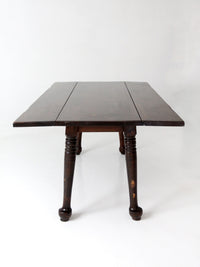 early American style drop leaf dining table