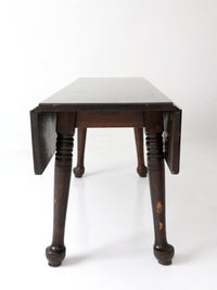 early American style drop leaf dining table